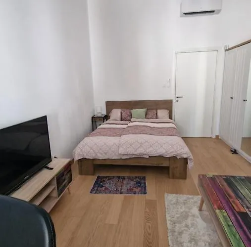 Chika Urban Apartman