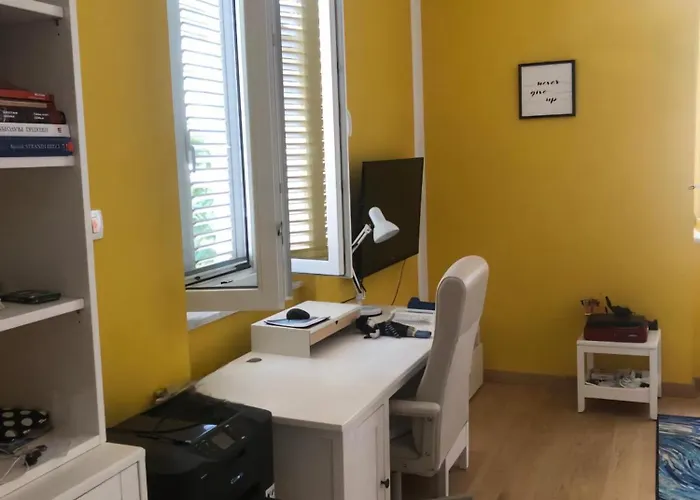 Chika Urban Apartman